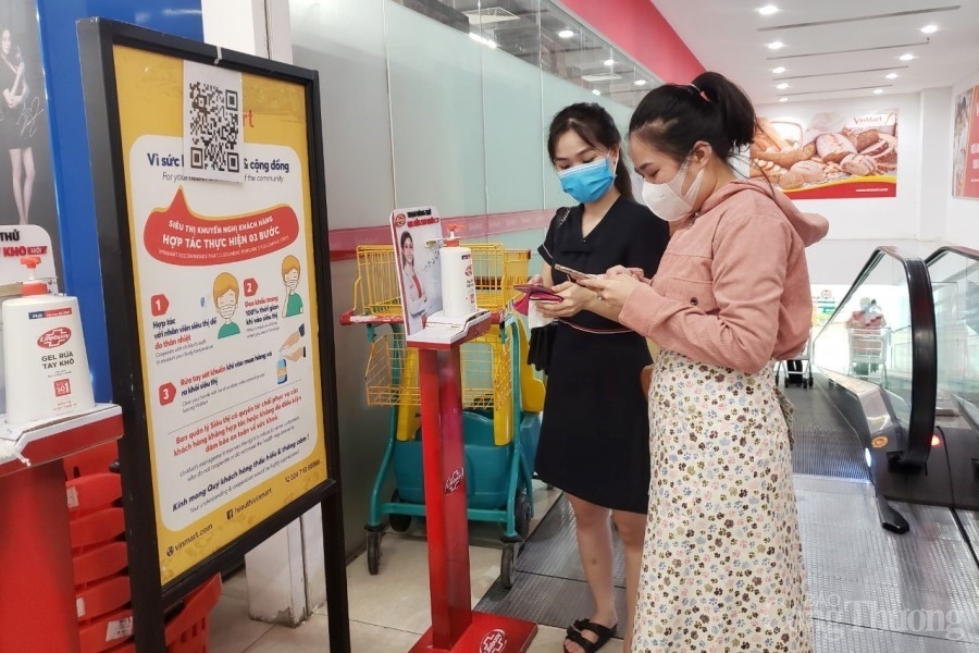 Đà Nẵng: Siêu thị tăng mạnh hàng thực phẩm tươi sống, tiểu thương các chợ nghiêm túc thực hiện giãn cách Đà Nẵng: Siêu thị tăng mạnh hàng thực phẩm tươi sống, tiểu thương các chợ nghiêm túc thực hiện giãn cách