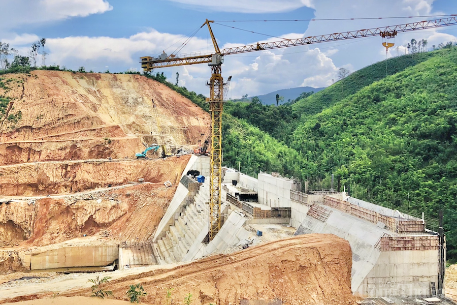 Dự án hồ chứa nước hàng trăm tỷ chậm tiến độ ở Kon Tum Cận cảnh dự án hồ chứa nước hàng trăm tỷ chậm tiến độ ở Kon Tum