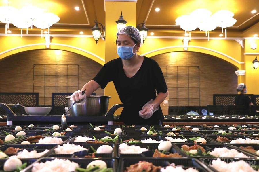 Đà Nẵng: Đảm bảo an toàn thực phẩm tại các khu các ly, cơ sở y tế