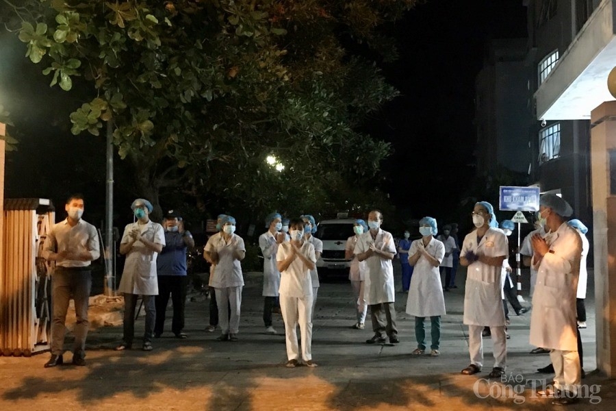 Đà Nẵng: Tiếp tục thực hiện giãn cách xã hội theo Chỉ thị 16, quyết tâm đẩy lùi Covid - 19 Đà Nẵng: Tiếp tục thực hiện giãn cách xã hội theo Chỉ thị 16, quyết tâm đẩy lùi Covid 19