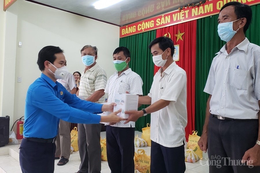 Đà Nẵng: Kịp thời hỗ trợ người lao động khó khăn