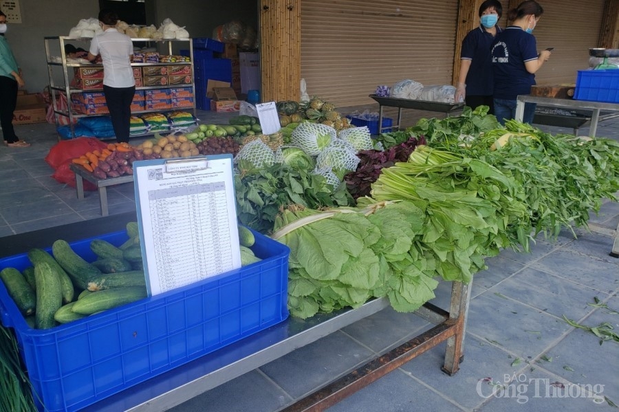Đà Nẵng: Tổ chức các điểm bán hàng thực phẩm thiếu yếu lưu động phục vụ người dân