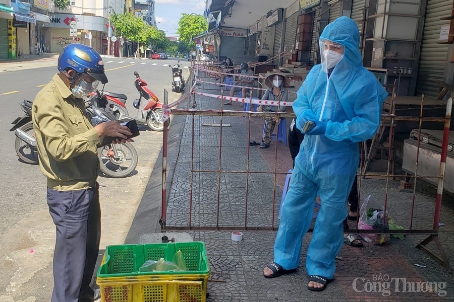 Đà Nẵng: Sáng tạo mô hình cung ứng hàng hóa tại chợ truyền thống đảm bảo phòng chống dịch Covid – 19 Đà Nẵng: Sáng tạo mô hình cung ứng hàng hóa tại chợ truyền thống đảm bảo phòng chống dịch Covid – 19