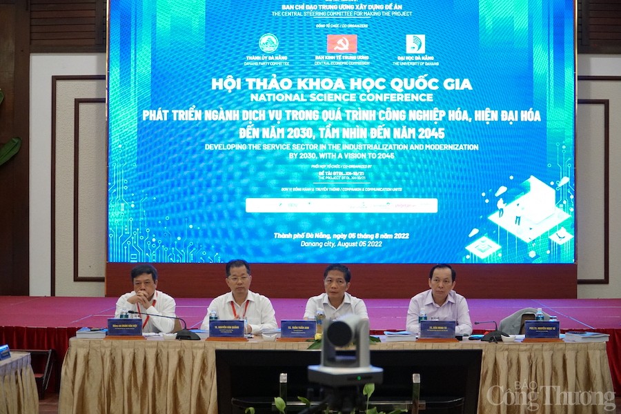 Hội thảo Phát triển ngành dịch vụ trong quá trình công nghiệp hóa, hiện đại hóa đến năm 2030, tầm nhìn đến năm 2045 Hội thảo Phát triển ngành dịch vụ trong quá trình công nghiệp hóa, hiện đại hóa đến năm 2030, tầm nhìn đến năm 2045