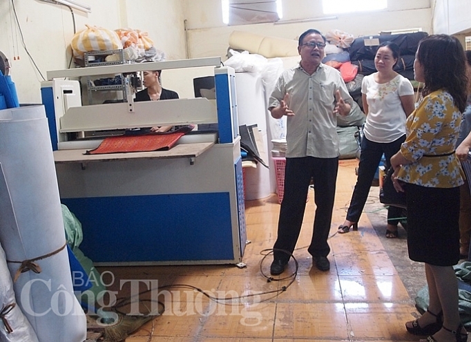 da nang ban giao may moc thiet bi ho tro cho 4 doanh nghiep