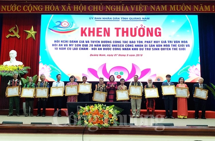 Quảng Nam: Vinh danh các cá nhân, tập thể ưu tú trong công tác bảo tồn và phát huy di sản quang nam vinh danh cac ca nhan tap the uu tu trong cong tac bao ton va phat huy di san