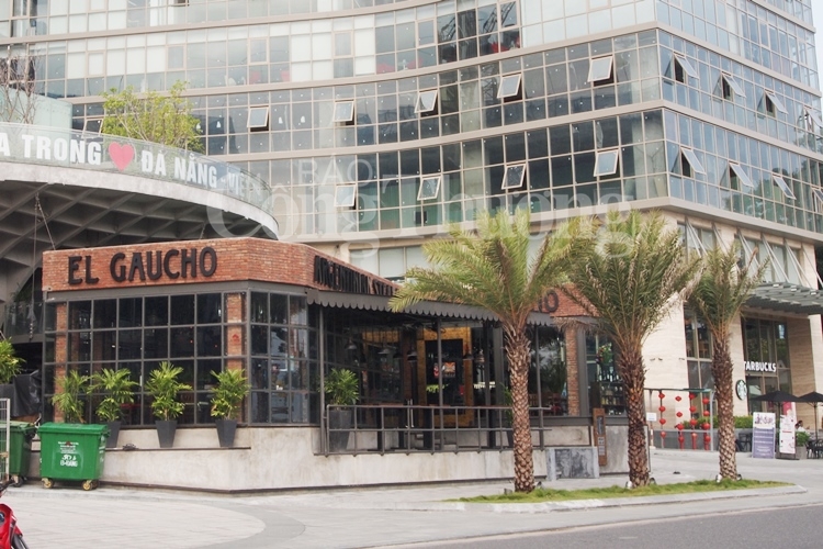 Đà Nẵng: Buộc tháo dỡ hạng mục xây dựng không phép tại Khu phức hợp khách sạn Bạch Đằng da nang buoc thao do hang muc xay dung khong phep tai khu phuc hop khach san bach dang