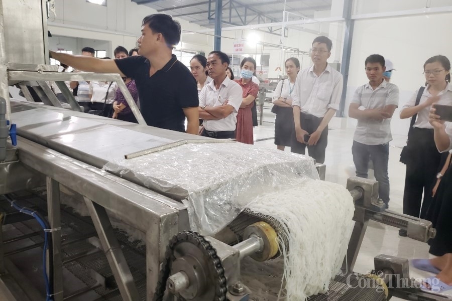 Hỗ trợ khuyến công là “vốn mồi” để doanh nghiệp mạnh dạn đầu tư đổi mới công nghệ Hỗ trợ khuyến công là “vốn mồi” để doanh nghiệp mạnh dạn đầu tư đổi mới công nghệ