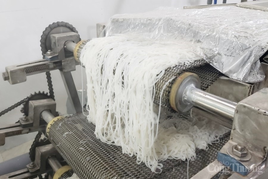 Hỗ trợ khuyến công là “vốn mồi” để doanh nghiệp mạnh dạn đầu tư đổi mới công nghệ Hỗ trợ khuyến công là “vốn mồi” để doanh nghiệp mạnh dạn đầu tư đổi mới công nghệ