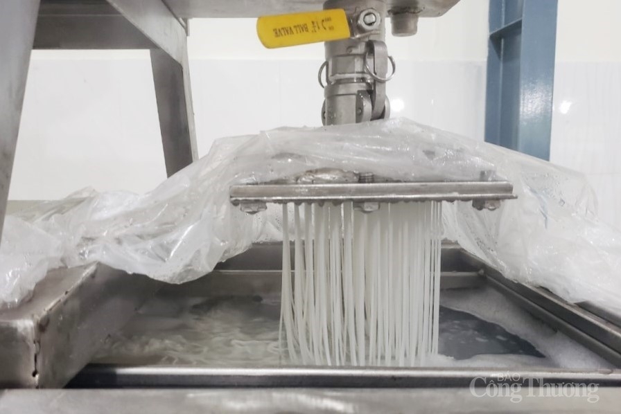 Hỗ trợ khuyến công là “vốn mồi” để doanh nghiệp mạnh dạn đầu tư đổi mới công nghệ Hỗ trợ khuyến công là “vốn mồi” để doanh nghiệp mạnh dạn đầu tư đổi mới công nghệ