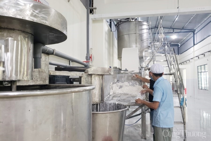 Hỗ trợ khuyến công là “vốn mồi” để doanh nghiệp mạnh dạn đầu tư đổi mới công nghệ Hỗ trợ khuyến công là “vốn mồi” để doanh nghiệp mạnh dạn đầu tư đổi mới công nghệ