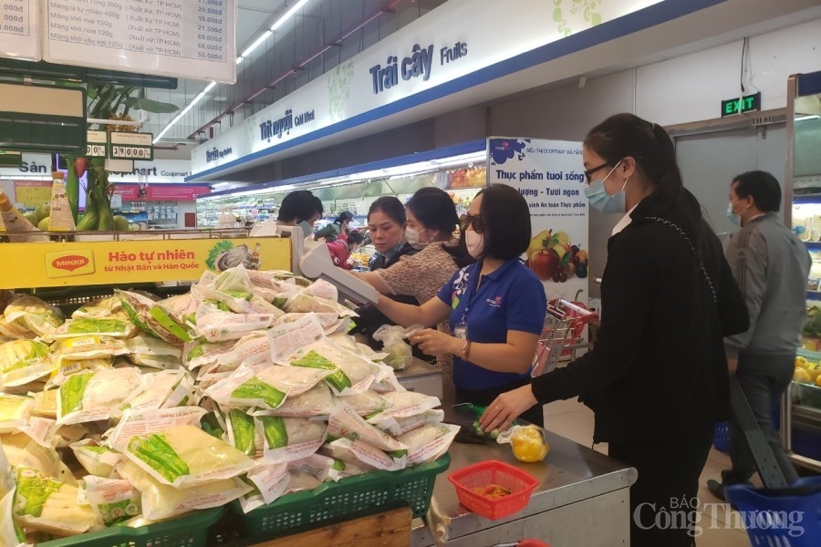 Đà Nẵng: Sức mua các mặt hàng thiết yếu tăng mạnh nhưng không khan hàng