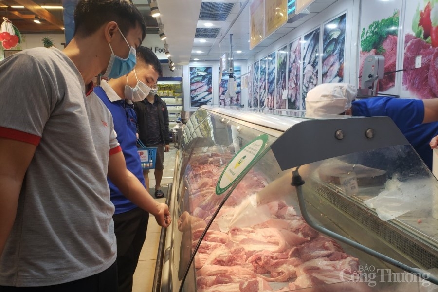 Đà Nẵng: Sức mua các mặt hàng thiết yếu tăng mạnh nhưng không khan hàng