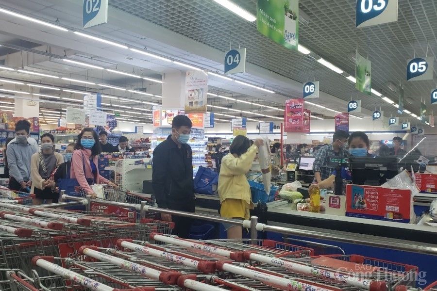 Đà Nẵng: Sức mua các mặt hàng thiết yếu tăng mạnh nhưng không khan hàng