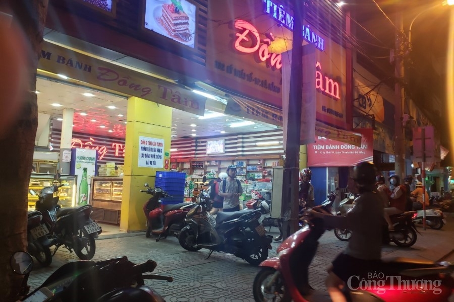 Đà Nẵng: Sức mua các mặt hàng thiết yếu tăng mạnh nhưng không khan hàng