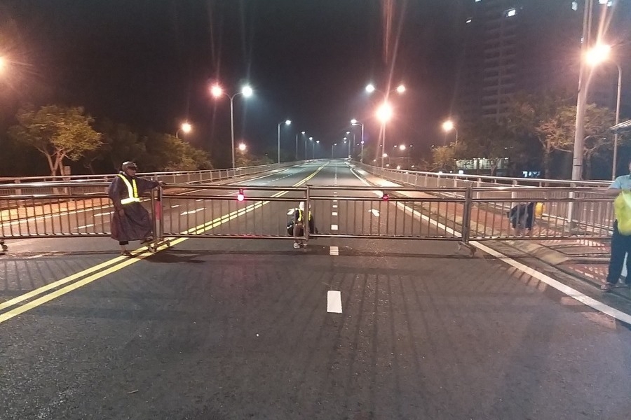 Miền Trung trước giờ bão số 9 đổ bộ Miền Trung trước giờ bão số 9 đổ bộ