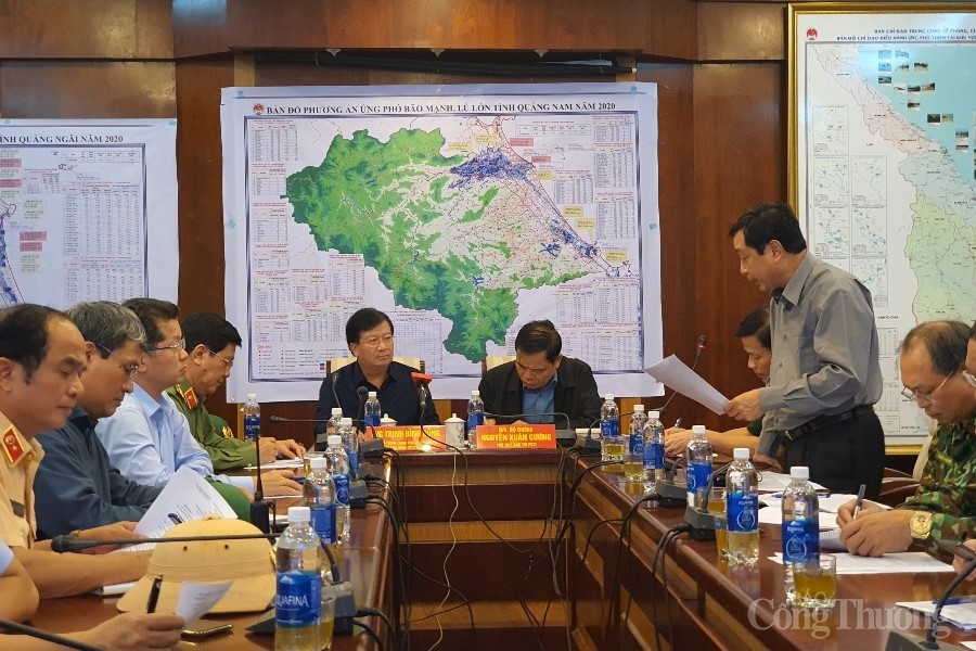 Miền Trung trước giờ bão số 9 đổ bộ Miền Trung trước giờ bão số 9 đổ bộ