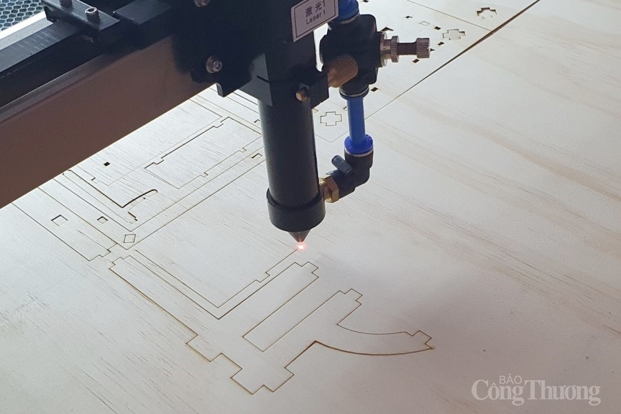 Đà Nẵng: Khuyến công địa phương “tiếp sức” hơn 1,12 tỷ đồng cho 9 cơ sở sản xuất Đà Nẵng: Khuyến công địa phương “tiếp sức” hơn 1,12 tỷ đồng cho 9 cơ sở sản xuất
