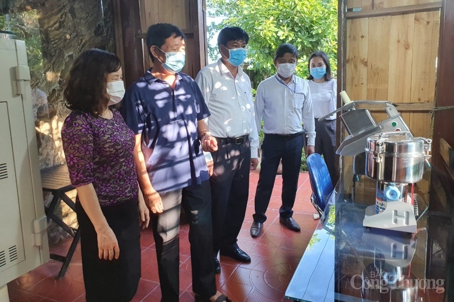 Đà Nẵng: Khuyến công địa phương “tiếp sức” hơn 1,12 tỷ đồng cho 9 cơ sở sản xuất Đà Nẵng: Khuyến công địa phương “tiếp sức” hơn 1,12 tỷ đồng cho 9 cơ sở sản xuất