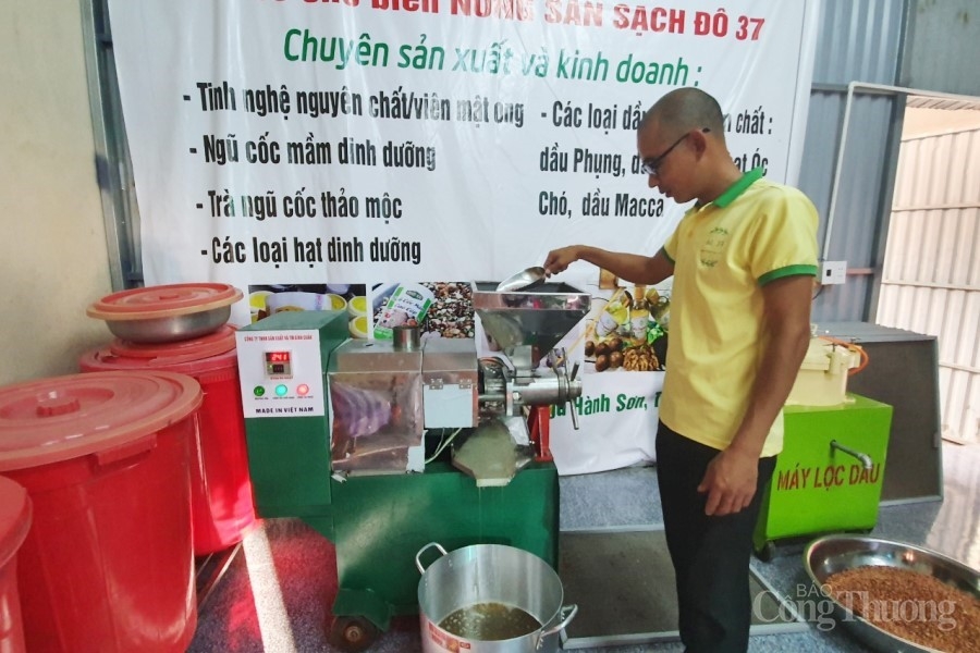 Đà Nẵng: Khuyến công địa phương “tiếp sức” hơn 1,12 tỷ đồng cho 9 cơ sở sản xuất Đà Nẵng: Khuyến công địa phương “tiếp sức” hơn 1,12 tỷ đồng cho 9 cơ sở sản xuất