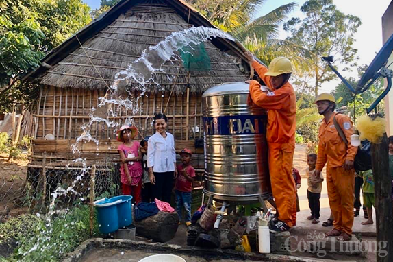 Gia Lai: Ngành điện đi trước một bước trong xây dựng nông thôn mới Gia Lai: Ngành điện đi trước một bước trong xây dựng nông thôn mới