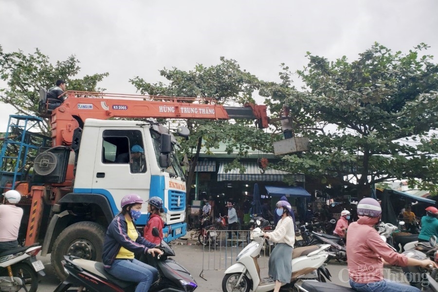 Đà Nẵng: Khẩn trương sơ tán hơn 92.000 người dân đến nơi tránh trú bão an toàn