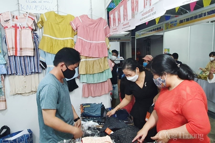 Đà Nẵng: Đưa hàng Việt về các xã miền núi