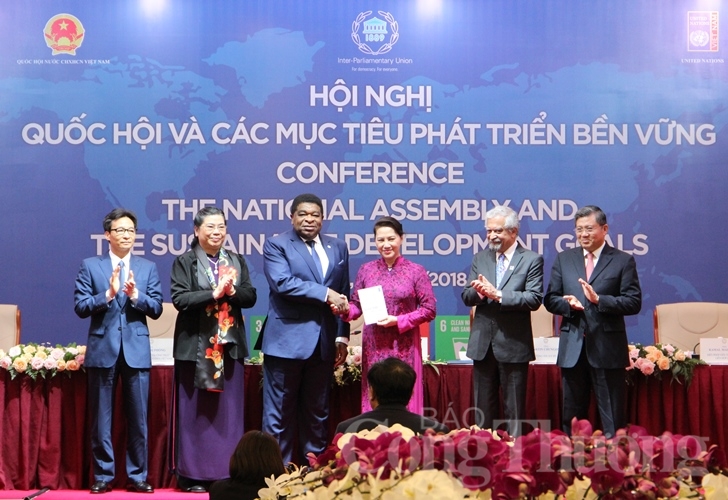 Các mục tiêu phát triển bền vững là cơ hội để các nhà lập pháp thể hiện cam kết cải thiện cuộc sống cac muc tieu phat trien ben vung la co hoi de cac nha lap phap the hien cam ket cai thien cuoc song