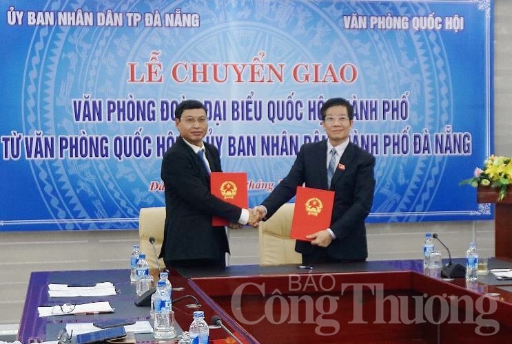 da nang ban giao van phong doan dai bieu quoc hoi ve uy ban nhan dan thanh pho