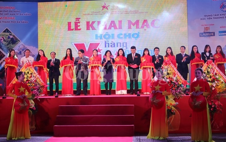 Hơn 350 gian hàng tham gia Hội chợ hàng Việt – Đà Nẵng 2019 hon 350 gian hang tham gia hoi cho hang viet da nang 2019