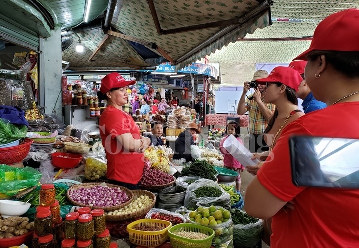 Tiểu thương các chợ truyền thống Đà Nẵng chung tay chống rác thải nhựa tieu thuong cac cho truyen thong da nang chung tay chong rac thai nhua