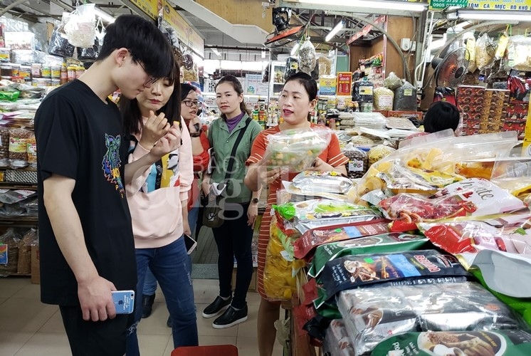 Sản phẩm bánh, kẹo, mứt phục vụ Tết Nguyên đán tại Đà Nẵng: Hàng Việt chiếm đa số san pham banh keo mut phuc vu tet nguyen dan tai da nang hang viet chiem da so