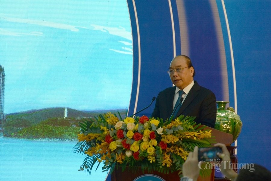 Đà Nẵng phải trở thành một biểu tượng, niềm tự hào về sự vươn mình, vượt qua trở ngại trỗi dậy thành công của Việt Nam. Đà Nẵng phải trở thành một biểu tượng, niềm tự hào về sự vươn mình, vượt qua trở ngại trỗi dậy thành công của Việt Nam.