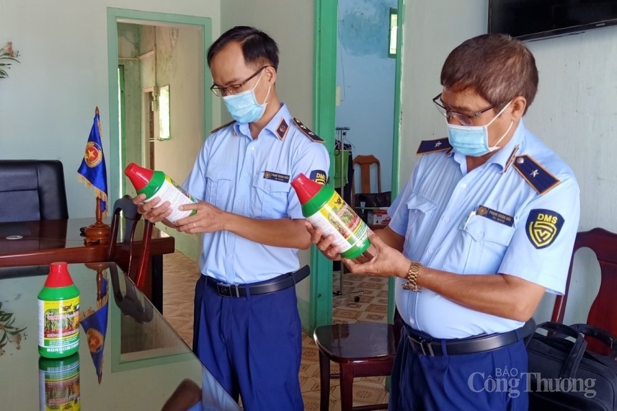 QLTT Gia Lai: Xử lý hơn 1.000 vụ vi phạm, nộp ngân sách hơn 6 tỷ đồng QLTT Gia Lai: Xử lý hơn 1.000 vụ vi phạm, nộp ngân sách hơn 6 tỷ đồng