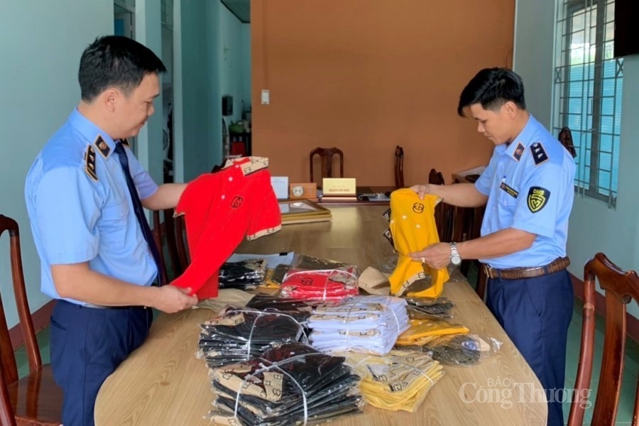 QLTT Gia Lai: Xử lý hơn 1.000 vụ vi phạm, nộp ngân sách hơn 6 tỷ đồng QLTT Gia Lai: Xử lý hơn 1.000 vụ vi phạm, nộp ngân sách hơn 6 tỷ đồng