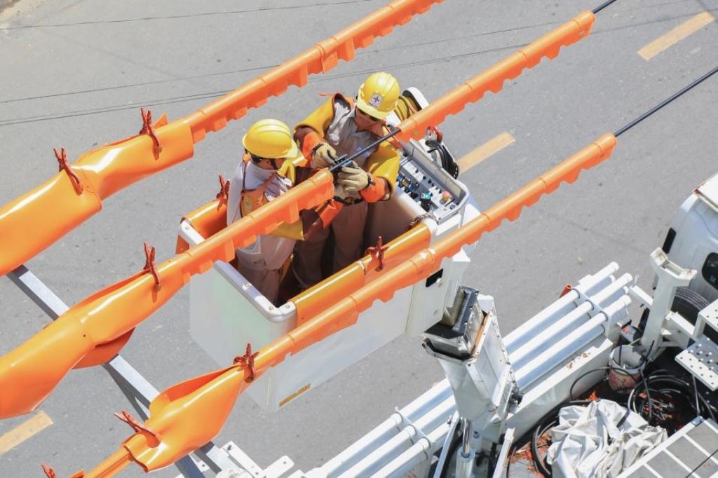 EVNCPC: Tập trung đảm bảo cung cấp điện phục vụ Tết Nguyên đán Kỷ Hợi evncpc tap trung dam bao cung cap dien phuc vu tet nguyen dan ky hoi