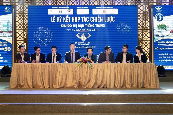 khu do thi trung tam hanh chinh dien thang trung quang nam ra mat phan khu diamond city