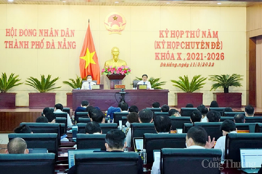 Quang cảnh kỳ họp Quang cảnh kỳ họp