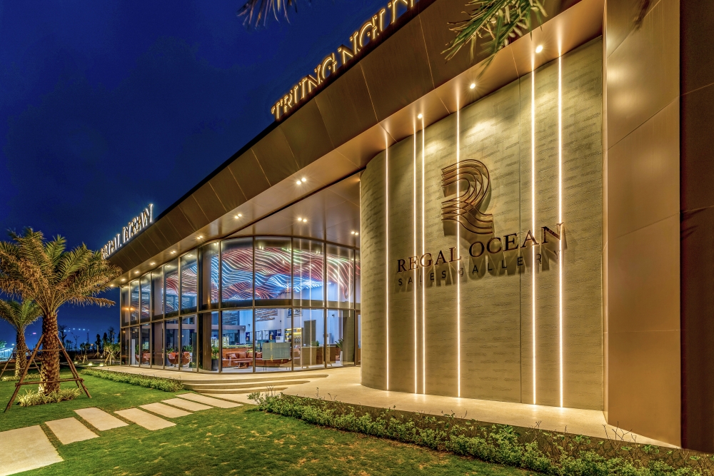 Regal Ocean là “siêu dự án” với kiến trúc độc đáo, sở hữu hàng trăm tiện ích dành cho giới nhà giàu. Regal Ocean là “siêu dự án” với kiến trúc độc đáo, sở hữu hàng trăm tiện ích dành cho giới nhà giàu.