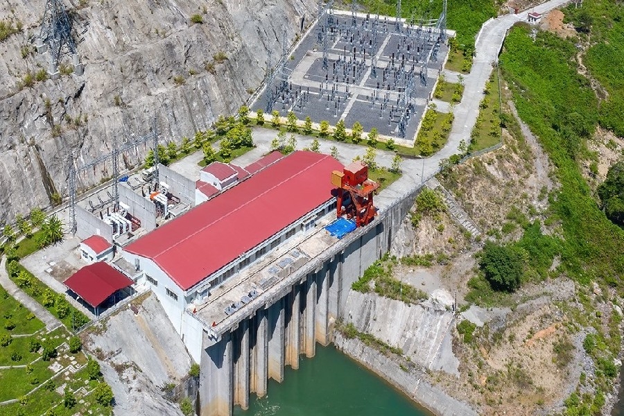 Nhà máy Thủy điện Sông Bung 4 được xây dựng trên dòng sông Bung, huyện Nam Giang (tỉnh Quảng Nam). Nhà máy Thủy điện Sông Bung 4 được xây dựng trên dòng sông Bung, huyện Nam Giang (tỉnh Quảng Nam).