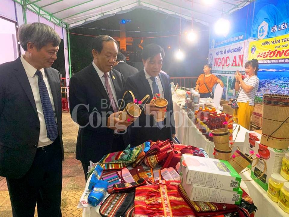 Khai mạc Ngày hội khởi nghiệp sáng tạo tỉnh Quảng Nam 2019 khai mac ngay hoi khoi nghiep sang tao tinh quang nam 2019