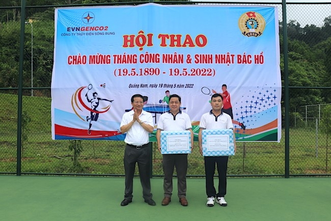 Công ty Thủy điện Sông Bung tổ chức Hội thao mừng sinh nhật Bác và hưởng ứng Tháng công nhân