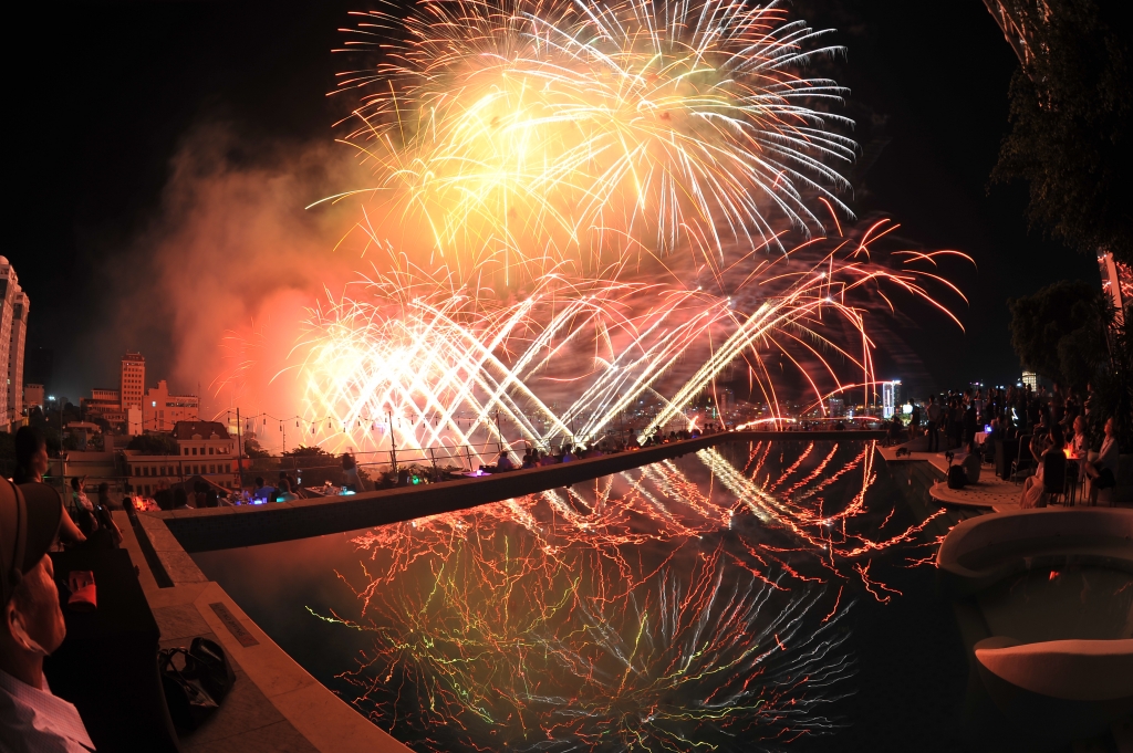 khai ma c le hoi phao hoa quoc te da nang 2019 cau chuyen cua dong song ghi dau dam net trong long khan gia