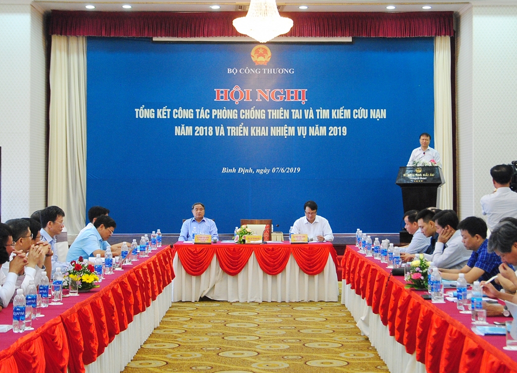 Nghiêm túc thực hiện các quy định của pháp luật về phòng chống thiên tai và tìm kiếm cứu nạn nghiem tuc thuc hien cac quy dinh cua phap luat ve phong chong thien tai va tim kiem cuu nan