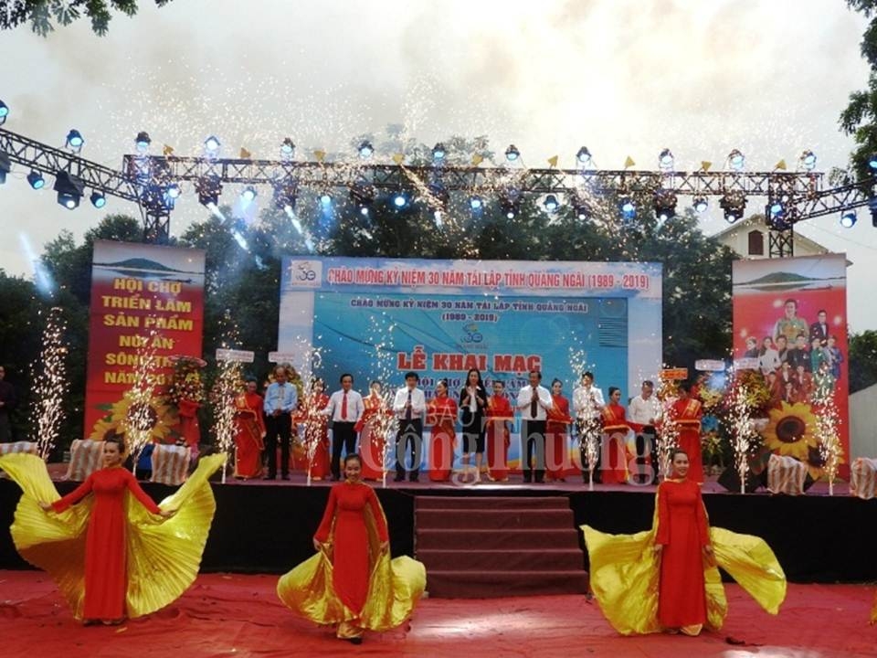 Quảng Ngãi tổ chức Hội chợ triển lãm sản phẩm núi Ấn sông Trà năm 2019 quang ngai san pham dia phuong chu dao tai hoi cho trien lam san pham nui an song tra nam 2019