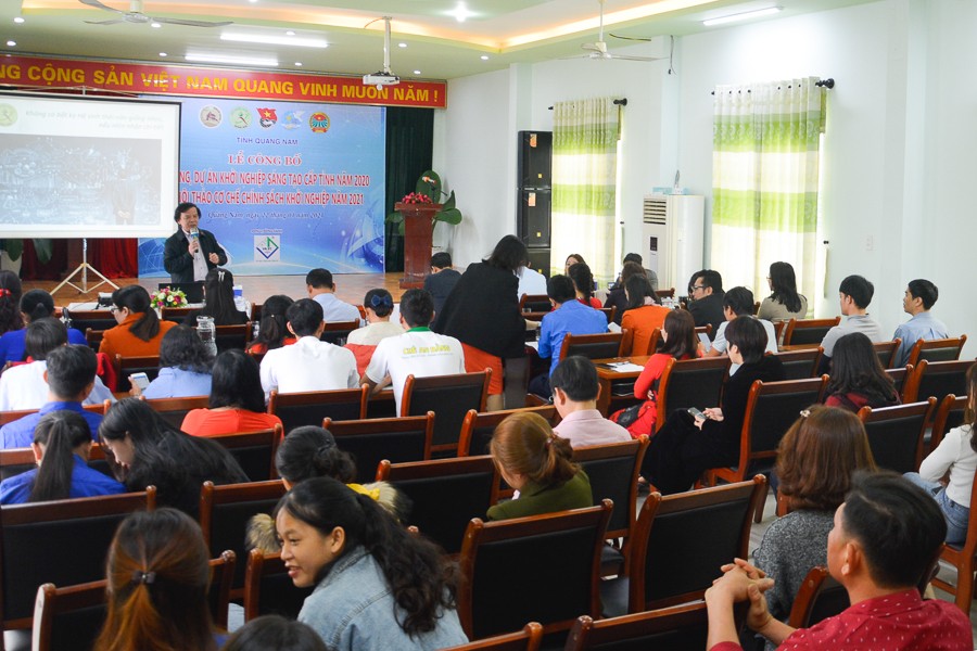 Bài 2: Chuyển đổi số trong khởi nghiệp sáng tạo: Kim chỉ nam thời 4.0 Bài 2: Chuyển đổi số trong khởi nghiệp sáng tạo: Kim chỉ nam thời 4.0