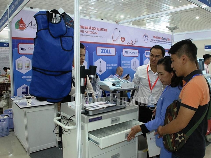 da nang hon 200 gian hang tai hoi cho trien lam quoc te chuyen nganh y duoc