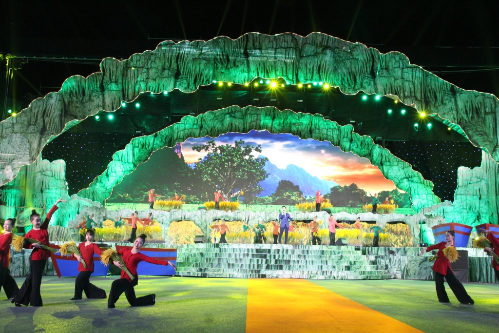 quang binh khai mac le hoi hang dong nam 2019