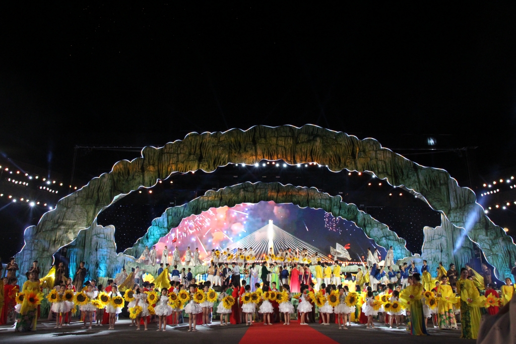 quang binh khai mac le hoi hang dong nam 2019