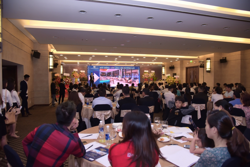 1846 6543ff4f 4e0e 4605 b75e fe3d4094f2b4